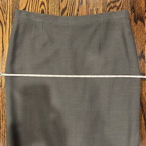 Giorgio Armani wool blend lined skirt made in Italy